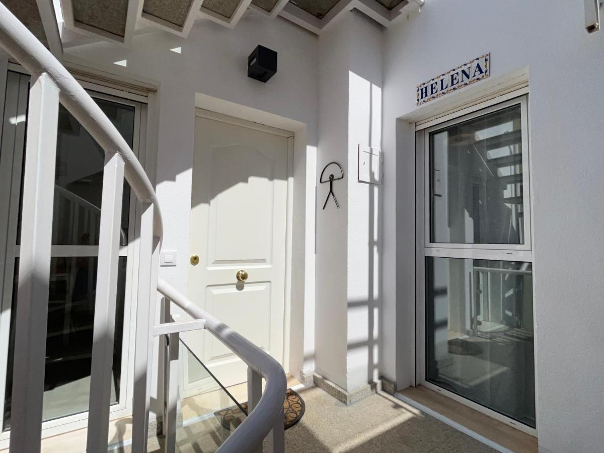 Atico Helena Con Solarium Y Jacuzzi Privado En Laguna Beach Vera Exterior photo
