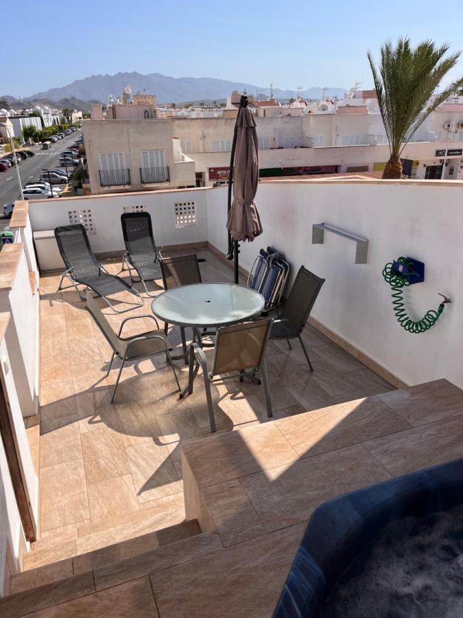 Atico Helena Con Solarium Y Jacuzzi Privado En Laguna Beach Vera Exterior photo